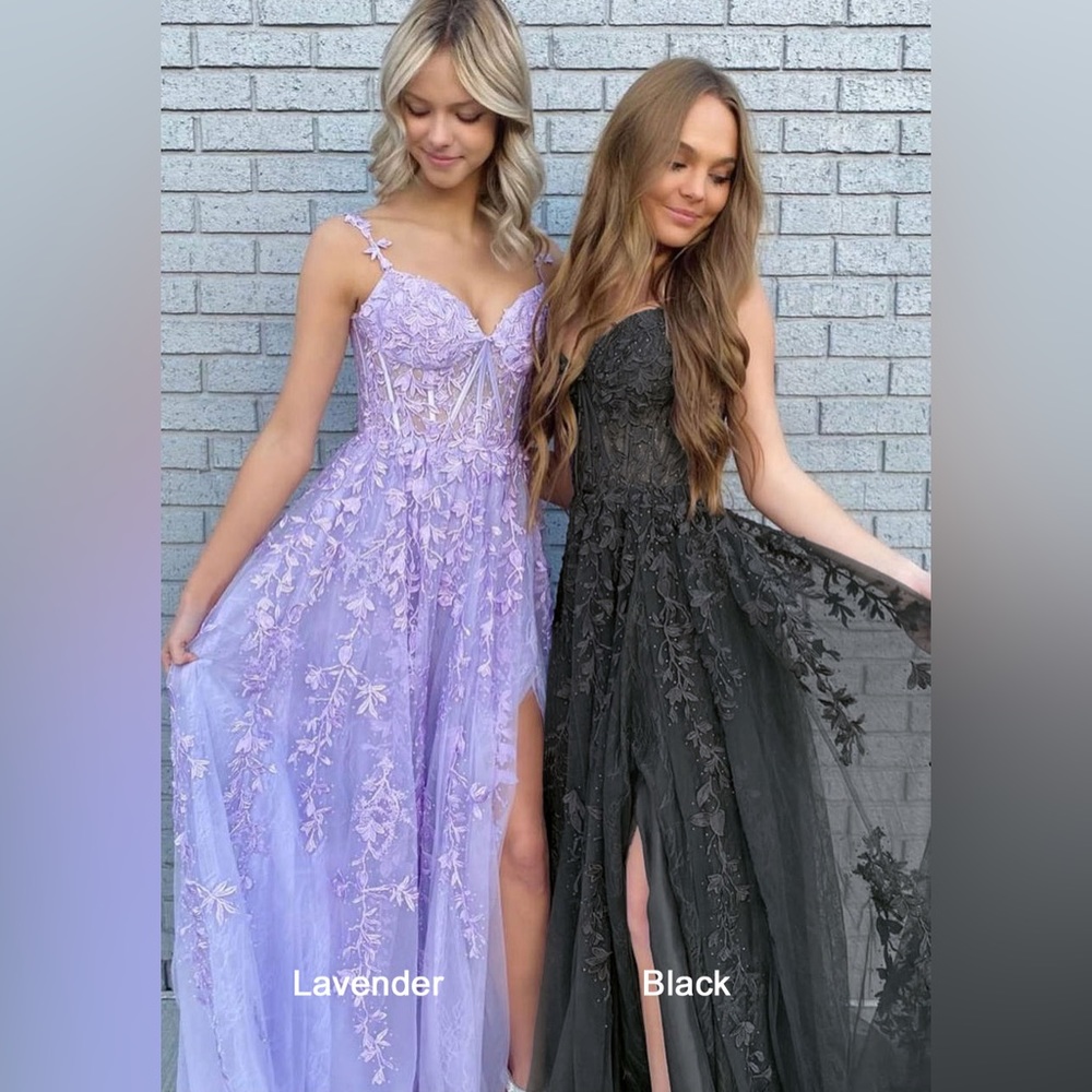 Stacees, Lavender prom dress, size 8 (measurements in photo)